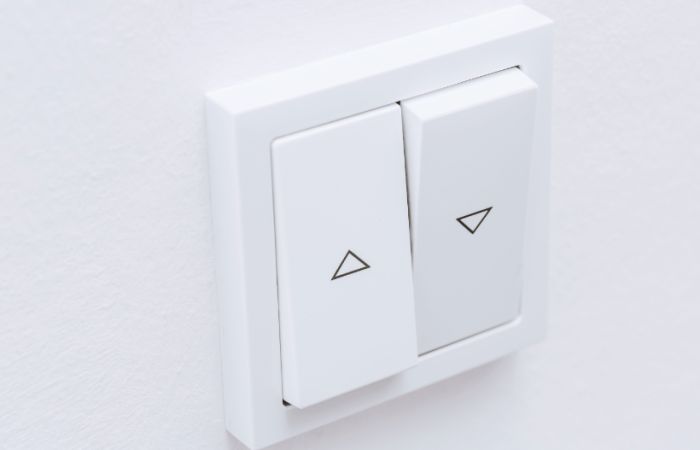 Moderne Wohnung mit Rollladensystem